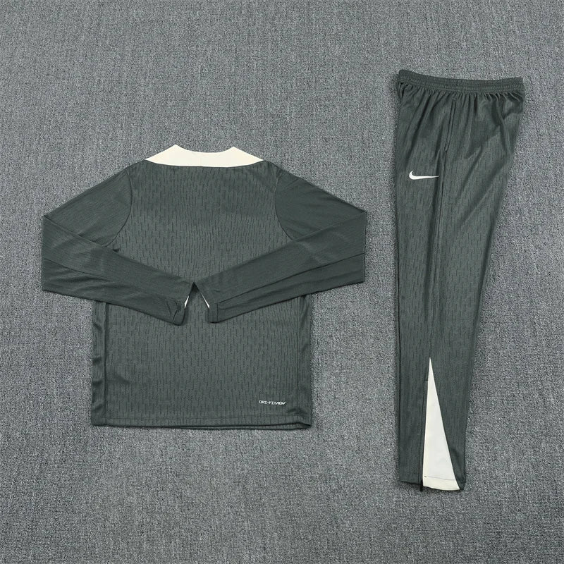 2025/2026 Chelsea Half-Pull Tracksuit Grey