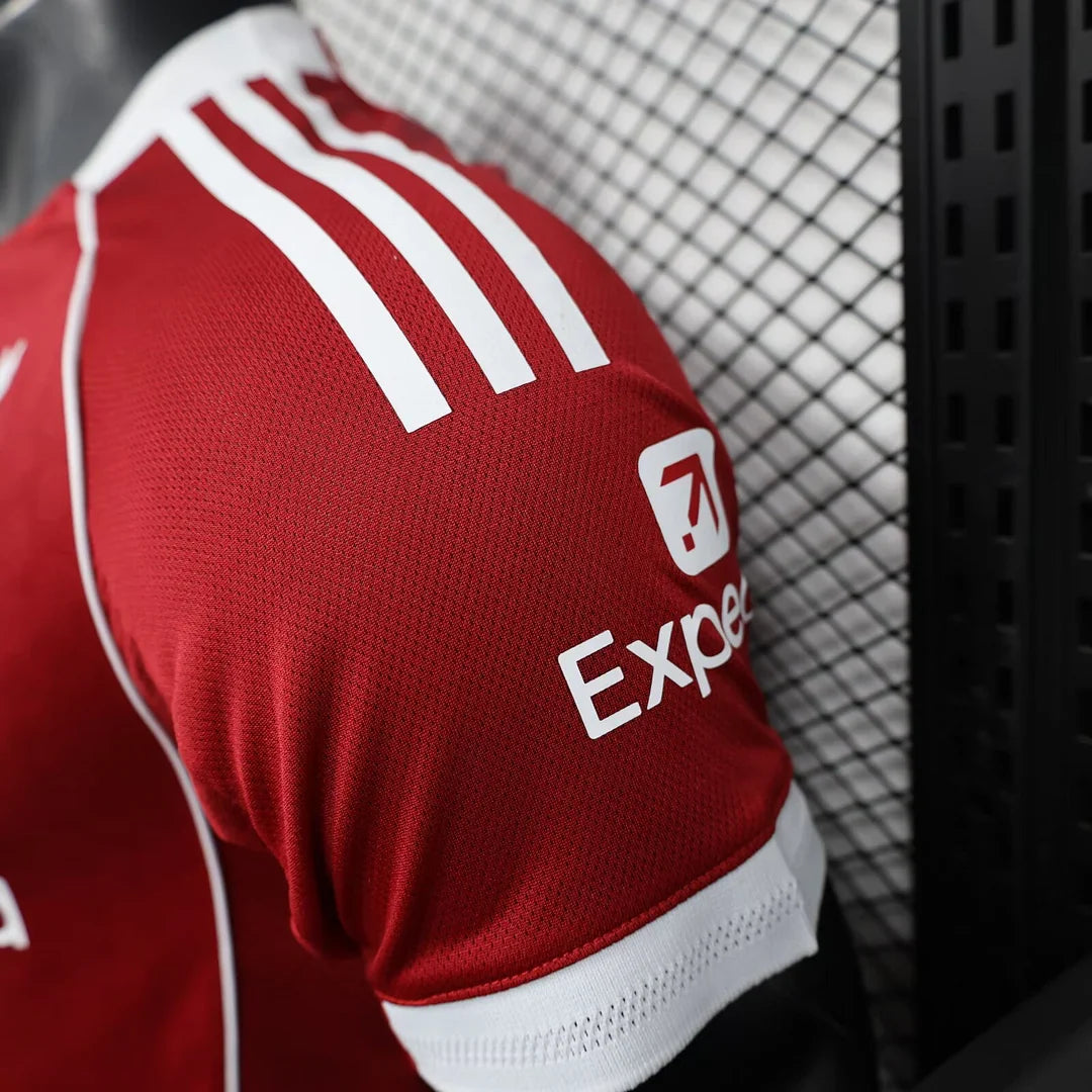 2025/2026 Player Version Liverpool Home Football Shirt