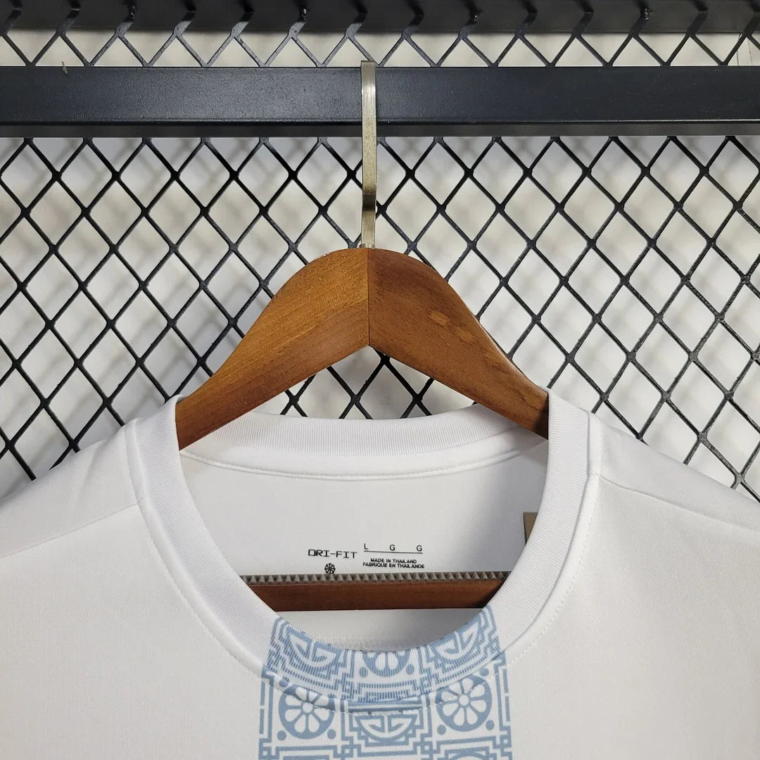 2025/2026 Tottenham Hotspur Pre-match Football Shirt