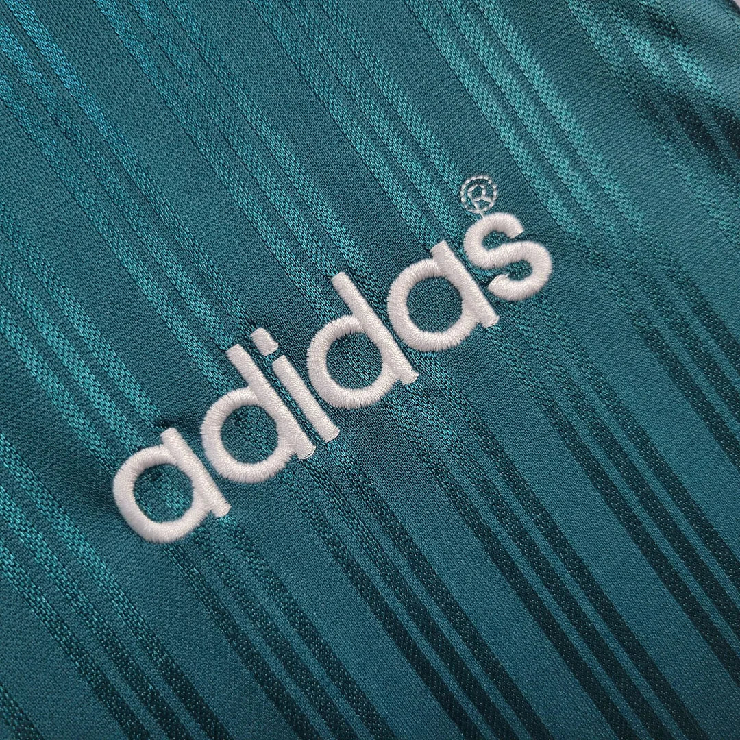 1995-1996 Retro Liverpool away Football Shirt 1:1 Thai Quality