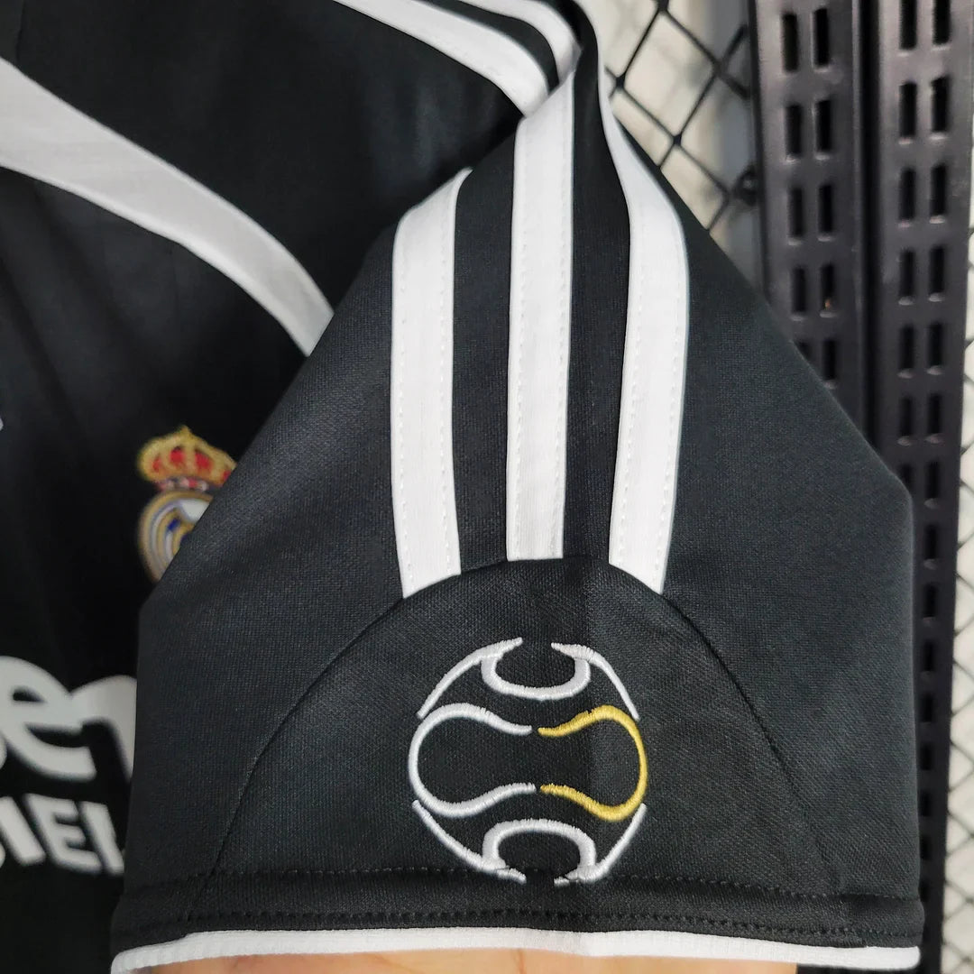 2006/2007 Retro Real Madrid Away