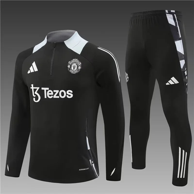2024/2025 Manchester United Half-Pull Training Wear Black Football Shirt
