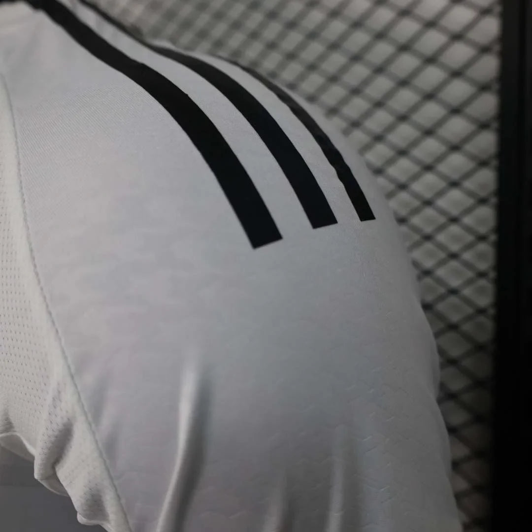 2024/2025 Real Madrid Home Football Shirt - Player Version