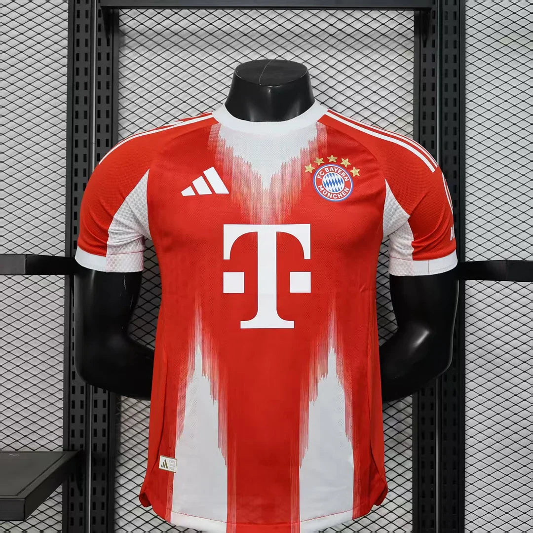 2025/2026 Player Version Bayern Munich Home Football Shirt